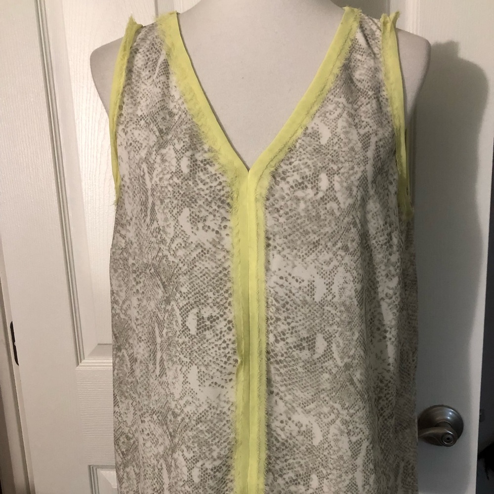 Sleeveless blouse